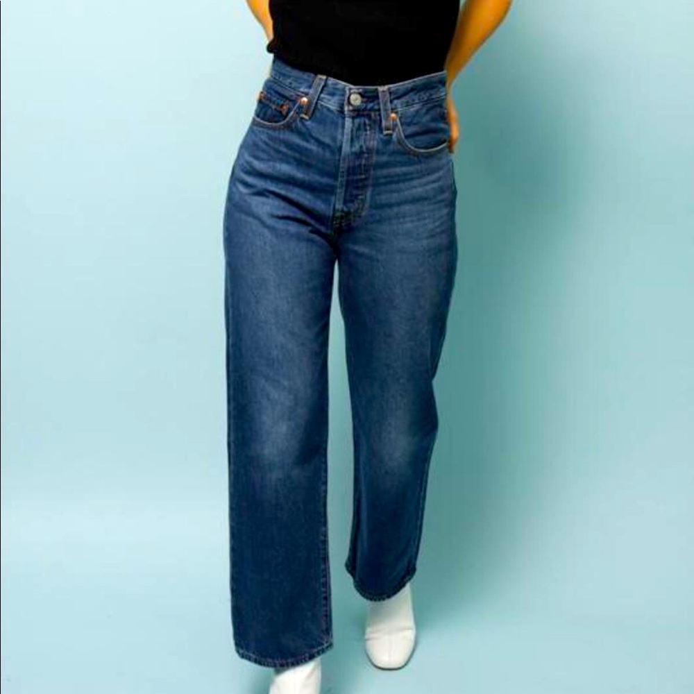 Levi’s | Ribcage Straight Ankle Jeans